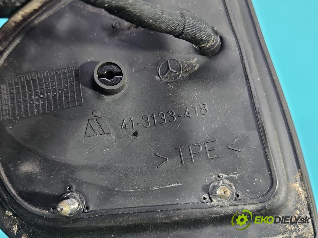 Mercedes C W203 2000-2007 1.8 Kompresor 143 HP manual 105 kW 1796 cm3 3- zrkadlo pravé  (Kľučka dverí ostatné)