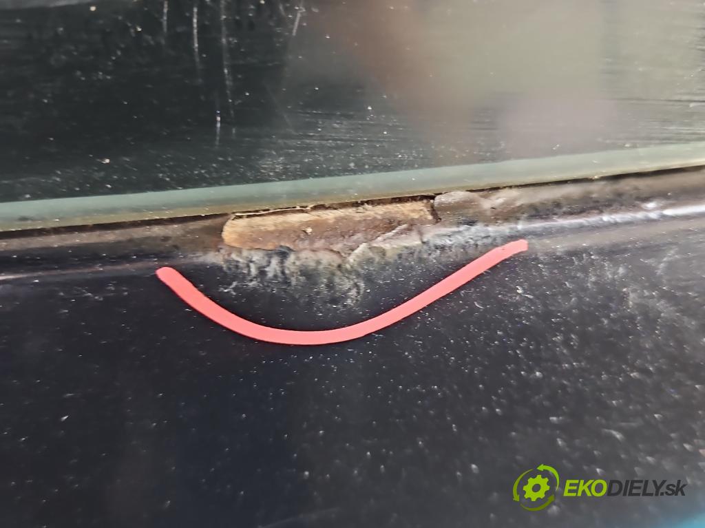 Vw Tiguan I 2007-2016 1.4 TSI 150 hp manual 110 kW 1390 cm3 5- zadní kufrové dveře  (Zadní kapota (kufr))