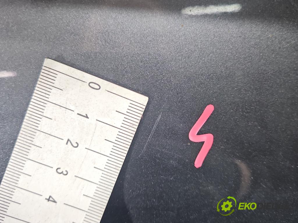 Mitsubishi Outlander I 2003-2006 2.0 16V 136hp manual 100 kW 1997 cm3 5- zadní kufrové dveře  (Zadní kapota (kufr))