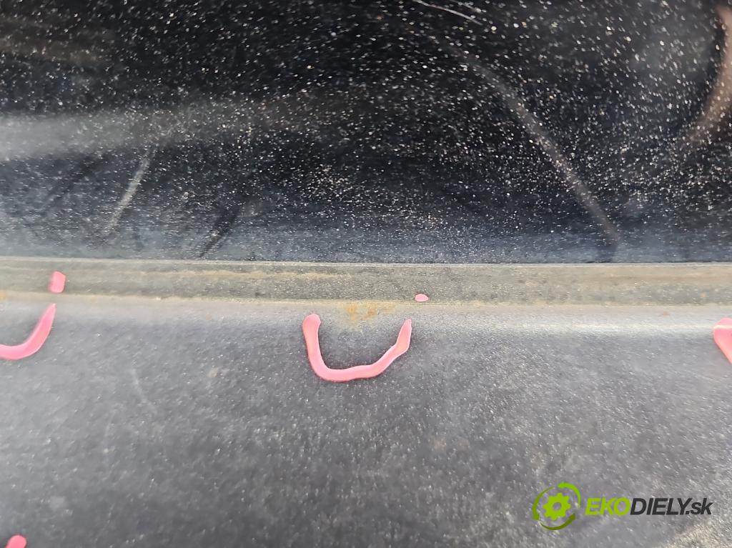 Mitsubishi Outlander I 2003-2006 2.0 16V 136hp manual 100 kW 1997 cm3 5- zadní kufrové dveře  (Zadní kapota (kufr))