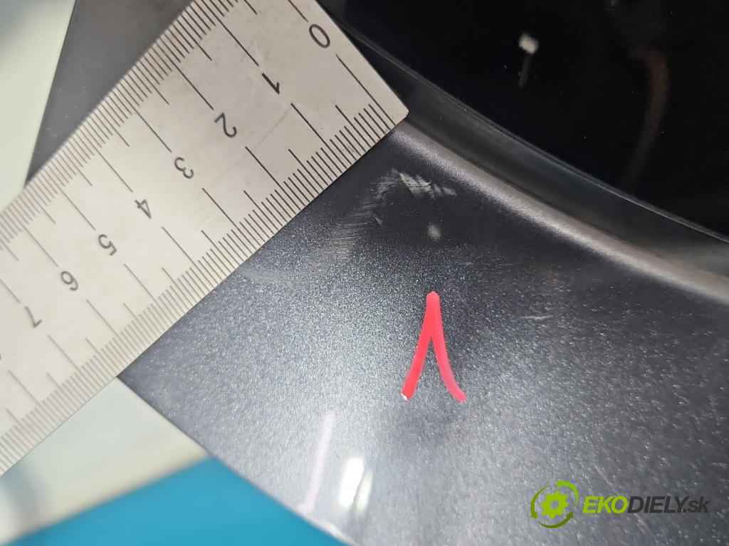 Mitsubishi Outlander I 2003-2006 2.0 16V 136hp manual 100 kW 1997 cm3 5- zadní kufrové dveře  (Zadní kapota (kufr))