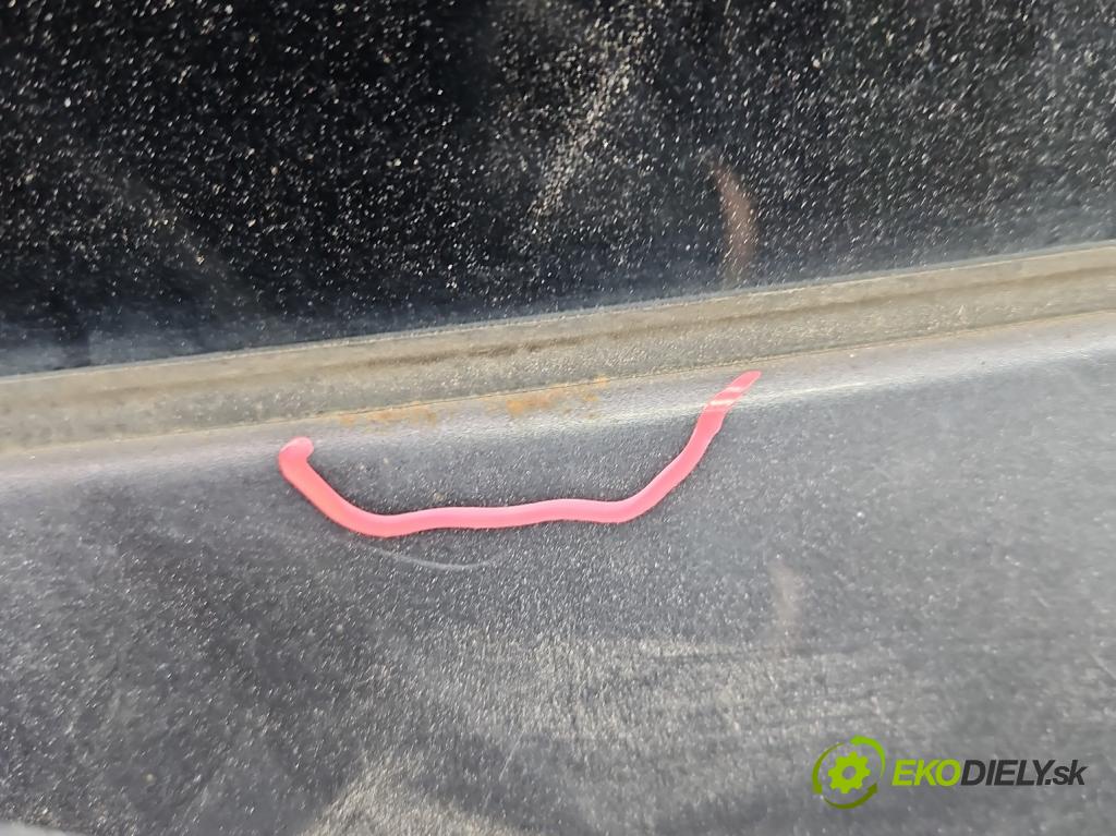 Mitsubishi Outlander I 2003-2006 2.0 16V 136hp manual 100 kW 1997 cm3 5- zadní kufrové dveře  (Zadní kapota (kufr))