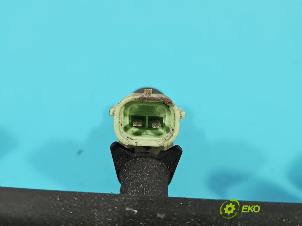 Mitsubishi Outlander I 2003-2006 2.0 16V 136 HP manual 100 kW 1997 cm3 5- vstrek HDA250E (Vstrekovač paliva)