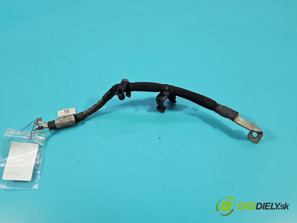 Jaguar F-Pace 16- 2.0d 241KM automatic 177 kW 1999 cm3 5- Zväzok: ostatné J8A2-F260145-CB