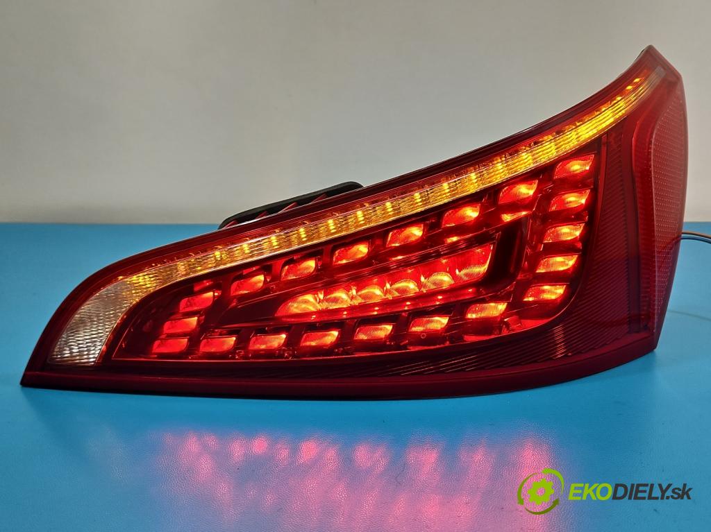 Audi Q5 2008-2016 3.0 tdi 239KM automatic 176 kW 2967 cm3 5- svetlo / reflektor zadné pravé 8R0945094A (Kľučka dverí ostatné)