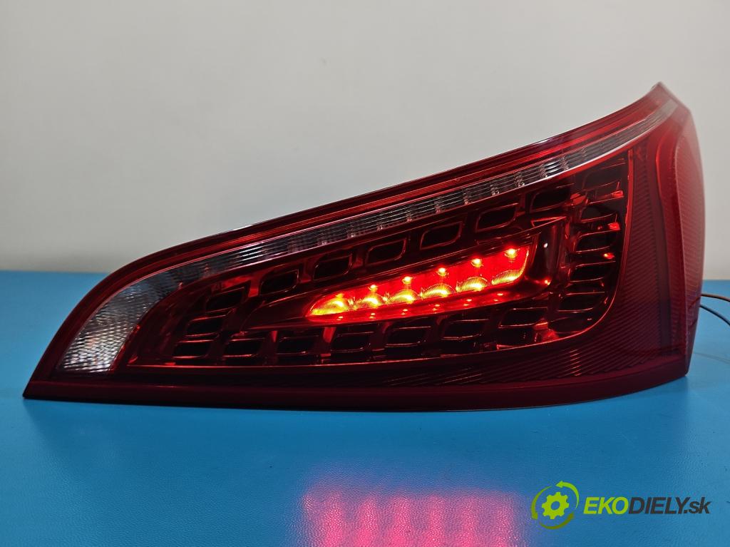 Audi Q5 2008-2016 3.0 tdi 239KM automatic 176 kW 2967 cm3 5- svetlo / reflektor zadné pravé 8R0945094A (Kľučka dverí ostatné)