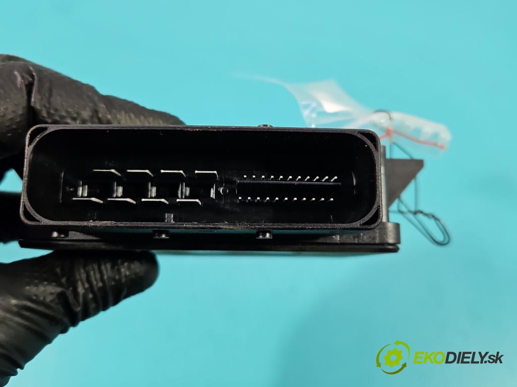 Audi Q5 2008-2016 3.0 tdi 239KM automatic 176 kW 2967 cm3 5- riadiaca jednotka ostatné 8K0907801H