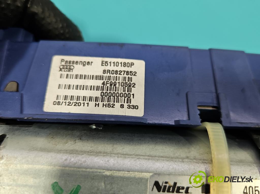 Audi Q5 2008-2016 3.0 tdi 239KM automatic 176 kW 2967 cm3 5- Aktuátor: kufrové dvere pravý 8R0827852B