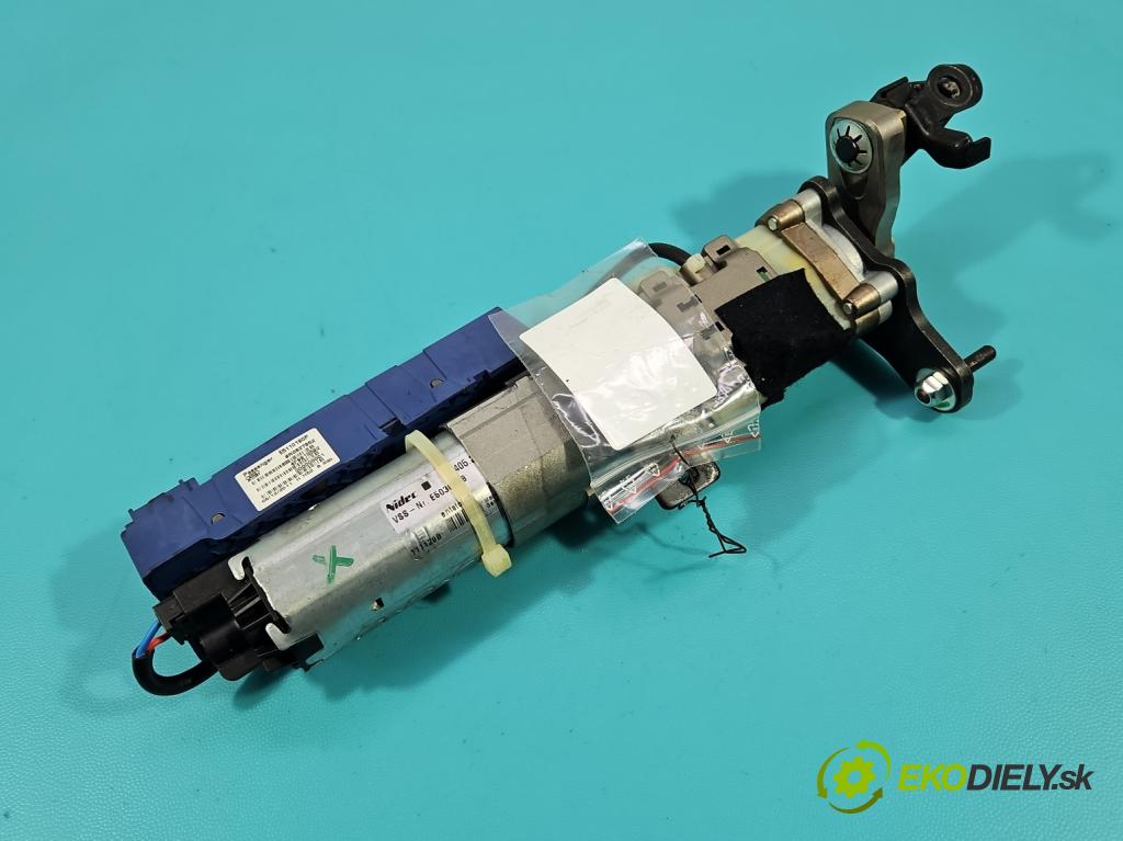 Audi Q5 2008-2016 3.0 tdi 239KM automatic 176 kW 2967 cm3 5- Aktuátor: kufrových dveří pravý 8R0827852B