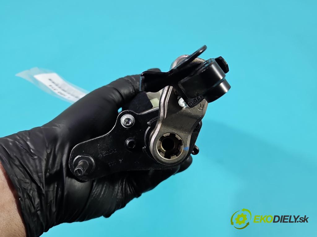 Audi Q5 2008-2016 3.0 tdi 239KM automatic 176 kW 2967 cm3 5- Aktuátor: kufrové dvere pravý 8R0827852B