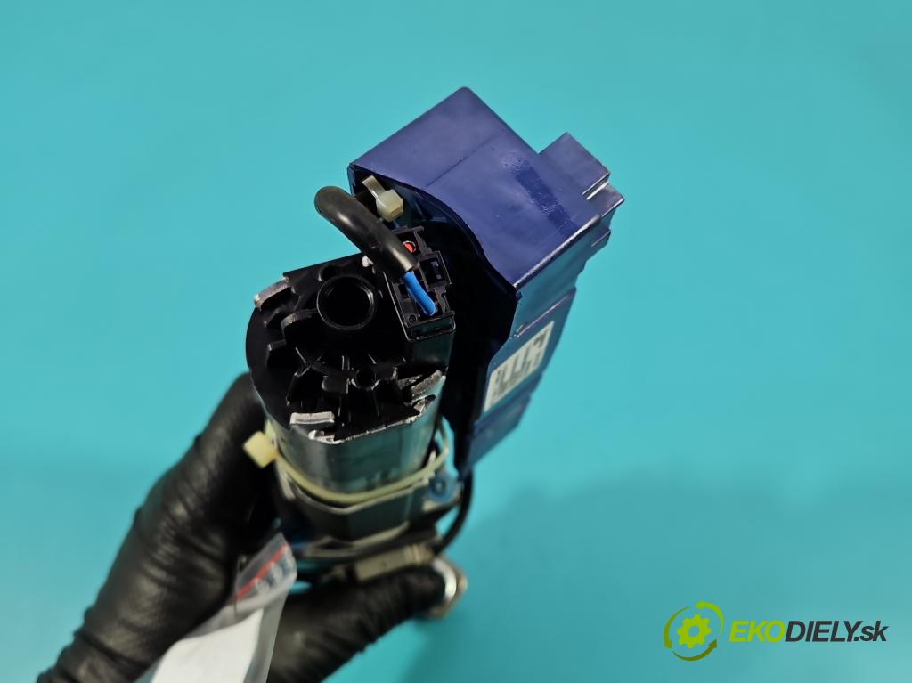 Audi Q5 2008-2016 3.0 tdi 239KM automatic 176 kW 2967 cm3 5- Aktuátor: kufrové dvere pravý 8R0827852B