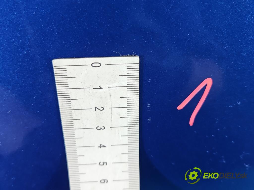 Skoda Octavia III 2013- 1.4 TSI 150 HP manual 110 kW 1395 cm3 5- dvere zadné ľavé  (Kľučka dverí ostatné)