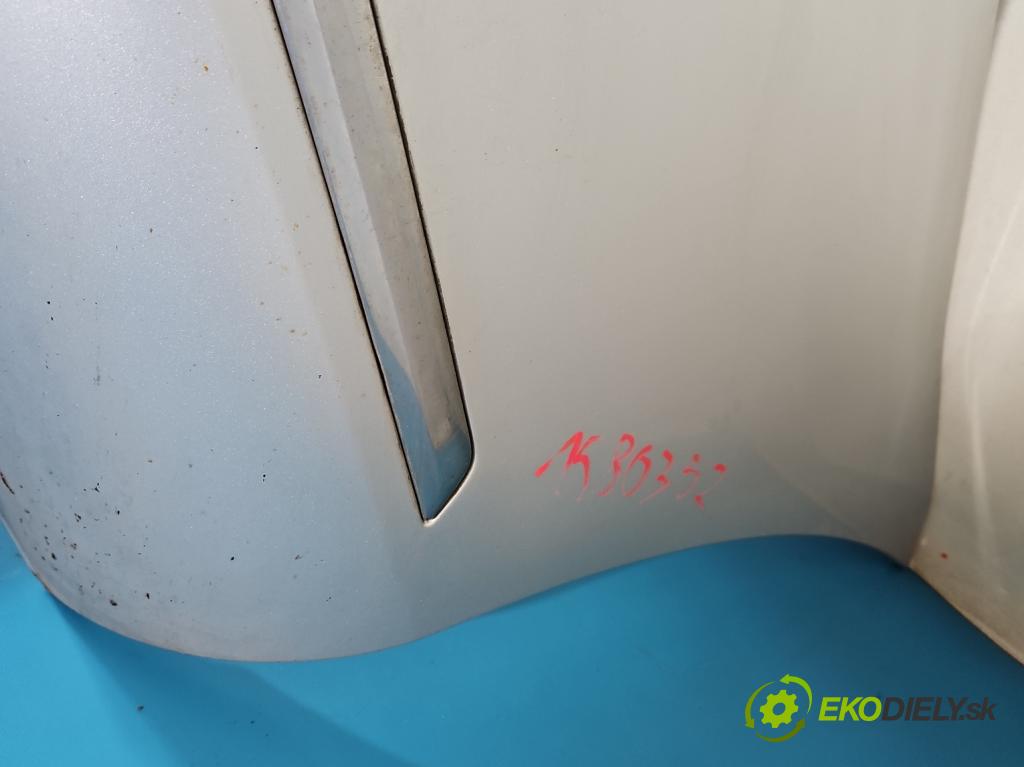 Vw Passat B7 2010-2014 2.0 tdi 140 HP manual 103 kW 1968 cm3 5- nárazník zadné 3AF807521A (Kľučka dverí ostatné)