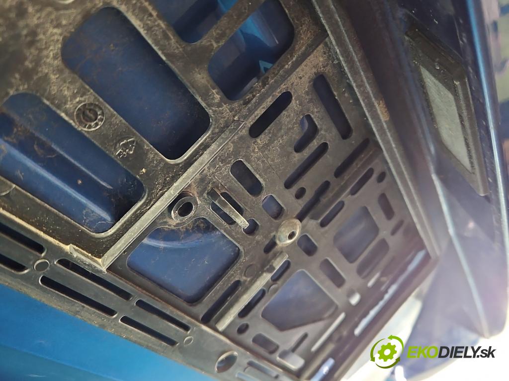 Skoda Octavia III 2013- 1.4 TSI 150 HP manual 110 kW 1395 cm3 5- zadna kufor  (Kapota zadná (kufor))