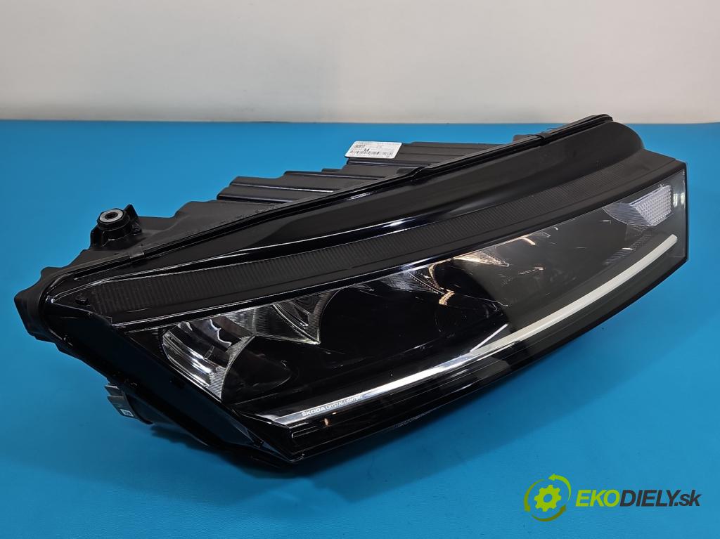 Skoda Octavia IV 2019- 2.0 tdi 116 HP manual 85 kW 1968 cm3 5- Reflektor: pravý 5E4941016 (Svetlo predné pravé)