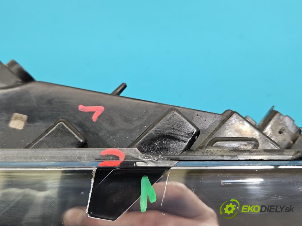 Renault Clio IV 2012-2020 1.2 16V 73 HP manual 54 kW 1149 cm3 5- Svetlo: prevádzky ľavé 266051034R