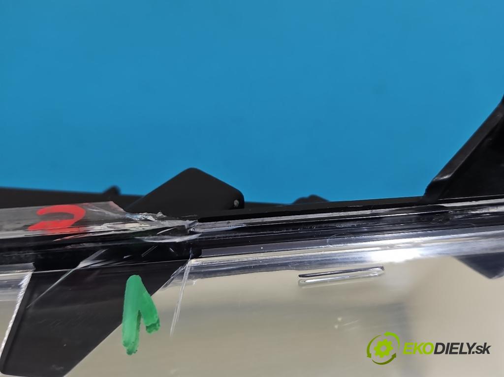 Renault Clio IV 2012-2020 1.2 16V 73 HP manual 54 kW 1149 cm3 5- Svetlo: prevádzky ľavé 266051034R