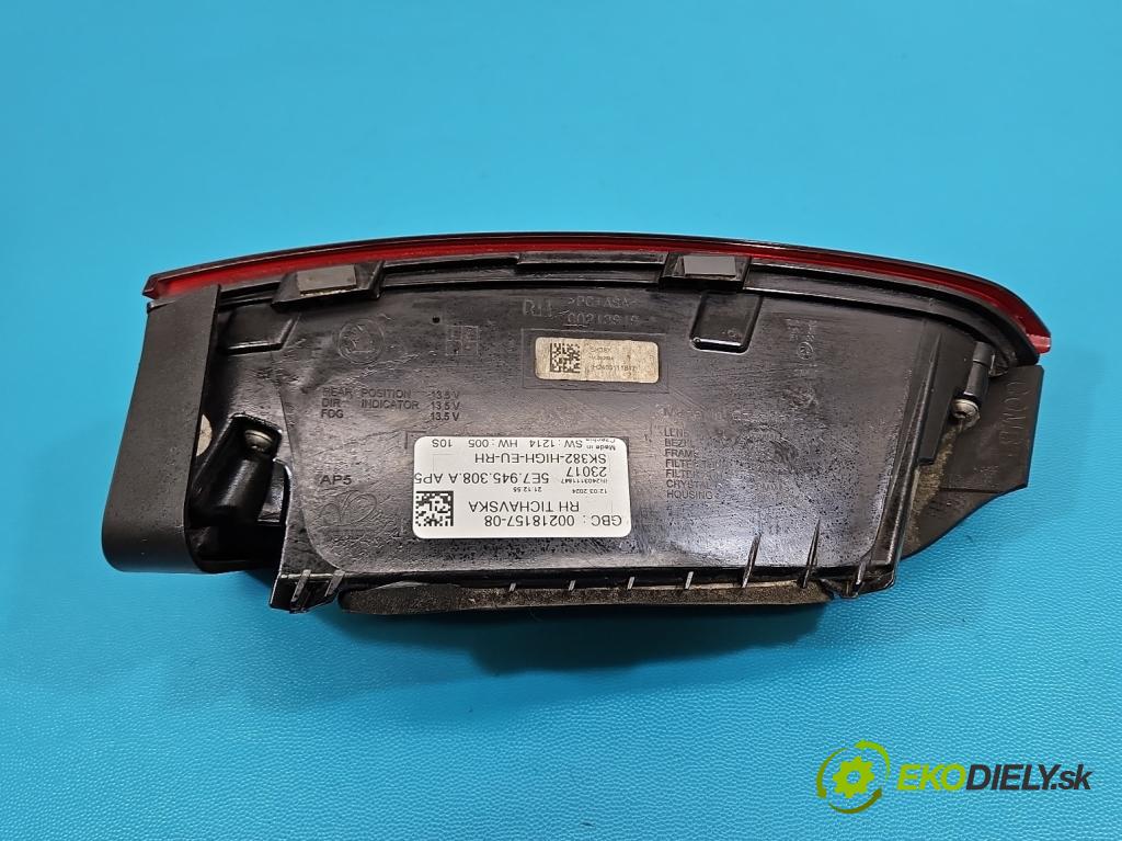 Skoda Octavia IV 2019- 2.0 tdi 116 HP manual 85 kW 1968 cm3 5- svetlo / reflektor zadné pravé 5E7945308A (Kľučka dverí ostatné)