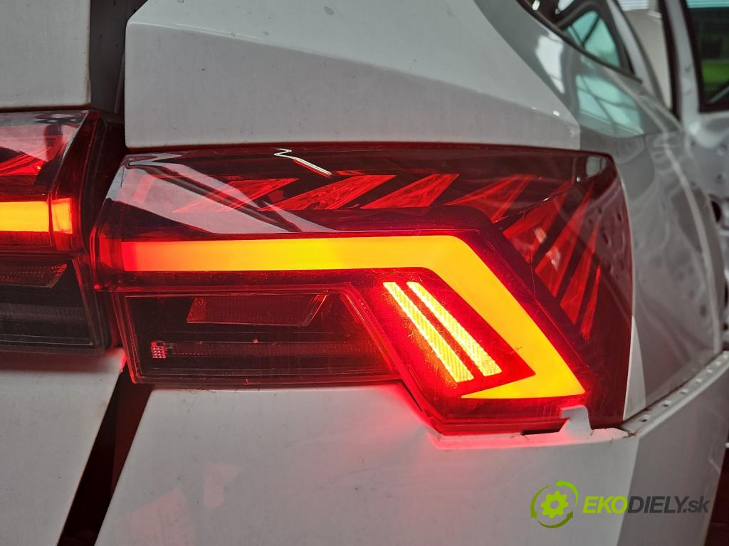 Skoda Octavia IV 2019- 2.0 tdi 116 HP manual 85 kW 1968 cm3 5- svetlo / reflektor zadné pravé 5E3945208A (Kľučka dverí ostatné)