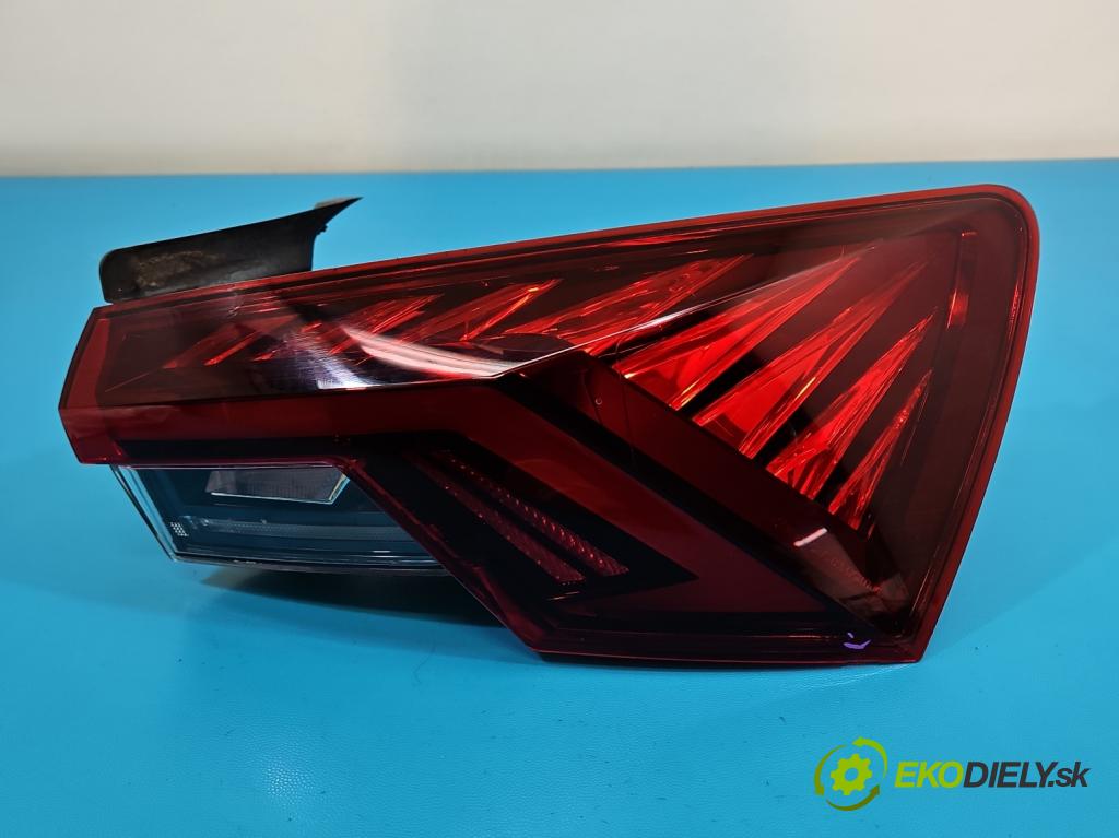 Skoda Octavia IV 2019- 2.0 tdi 116 HP manual 85 kW 1968 cm3 5- svetlo / reflektor zadné pravé 5E3945208A (Kľučka dverí ostatné)