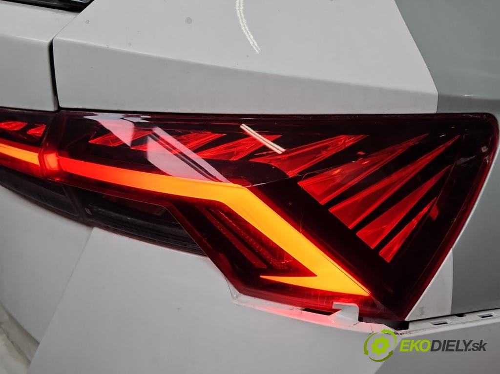 Skoda Octavia IV 2019- 2.0 tdi 116 HP manual 85 kW 1968 cm3 5- svetlo / reflektor zadné pravé 5E3945208A (Kľučka dverí ostatné)