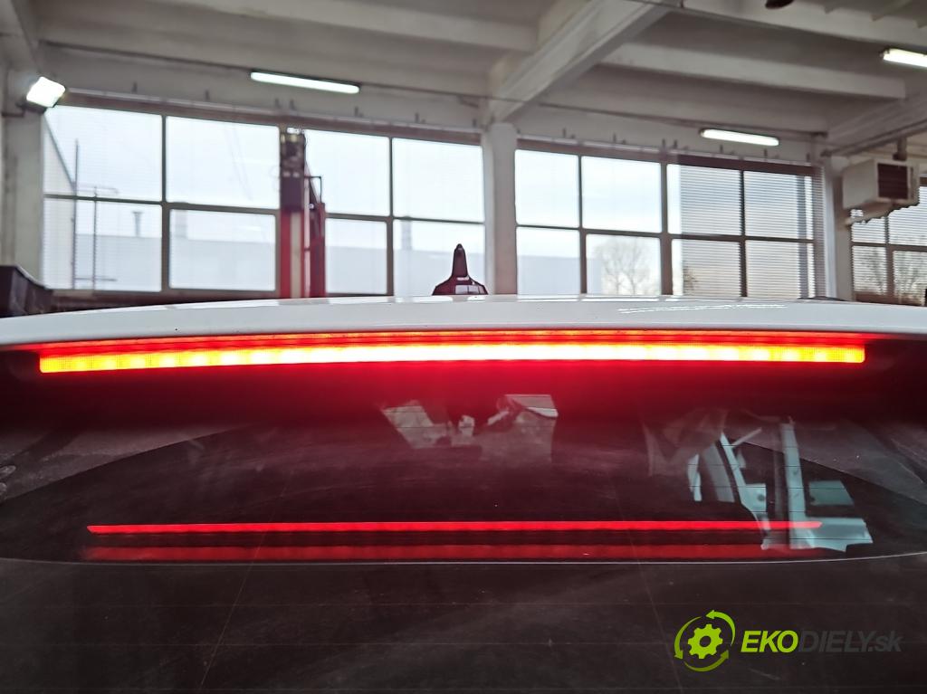 Skoda Octavia IV 2019- 2.0 tdi 116 hp manual 85 kW 1968 cm3 5- světlo: 5E7945097