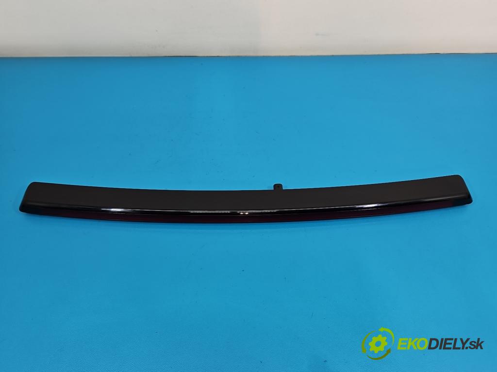 Skoda Octavia IV 2019- 2.0 tdi 116 HP manual 85 kW 1968 cm3 5- světlo: stop: 5E7945097