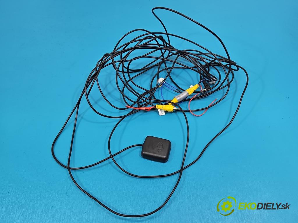 Peugeot 407 2.0 16V 136 HP manual 100 kW 1997 cm3 4- Radio