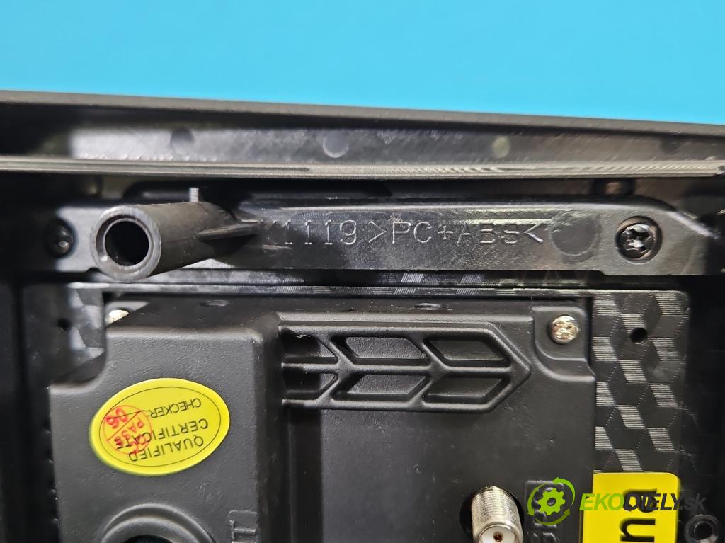 Peugeot 407 2.0 16V 136 HP manual 100 kW 1997 cm3 4- Radio