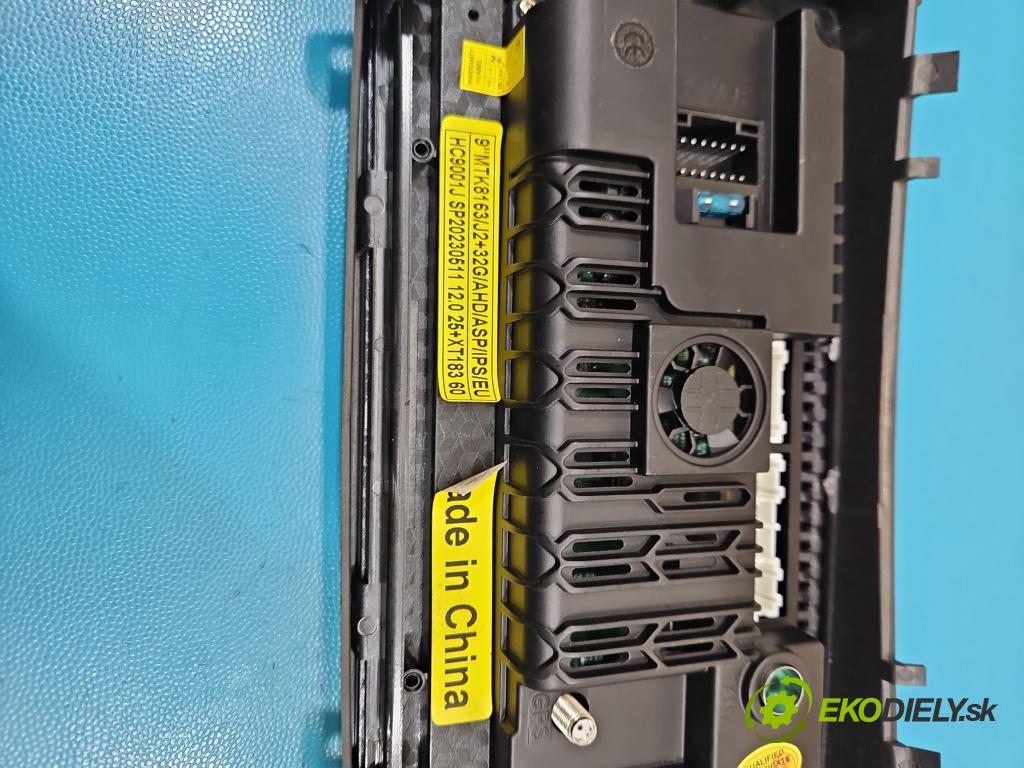 Peugeot 407 2.0 16V 136 HP manual 100 kW 1997 cm3 4- Radio