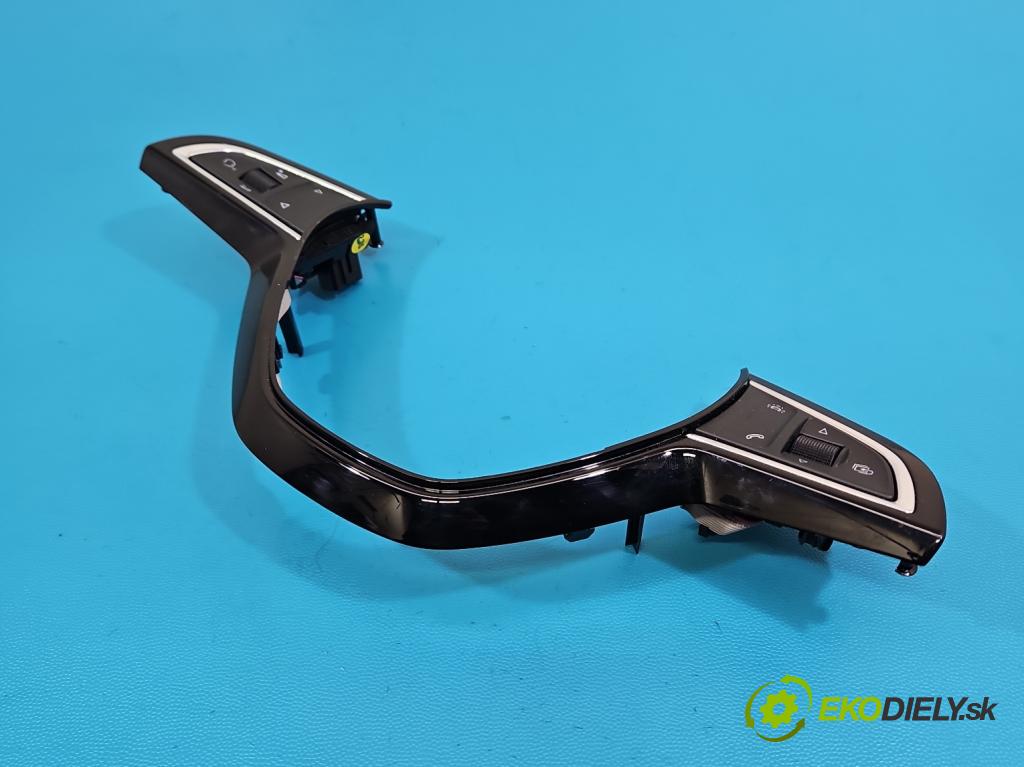 Skoda Octavia III 2013- 1.4 TSI 150 HP manual 110 kW 1395 cm3 5- prepínač multifunkční: řízení: 5E0419685A (Prepínacie páčky pod volantom)