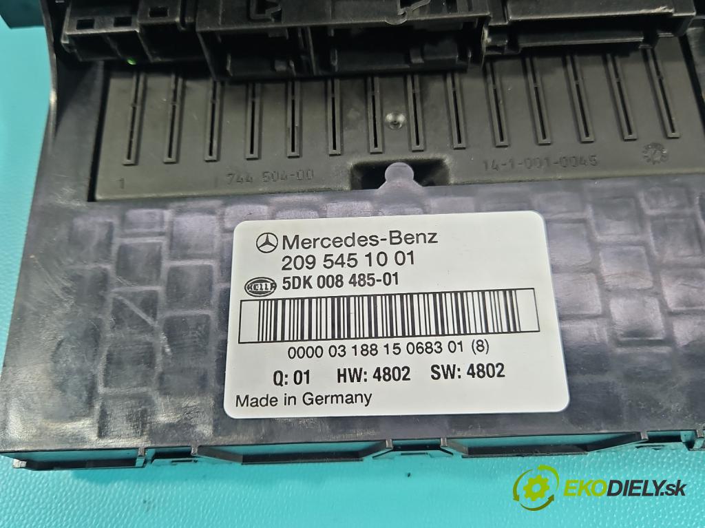 Mercedes C W203 2000-2007 1.8 Kompresor 143 HP manual 105 kW 1796 cm3 3- skrinka poistka 5DK008485-01 (Poistková skrinka)
