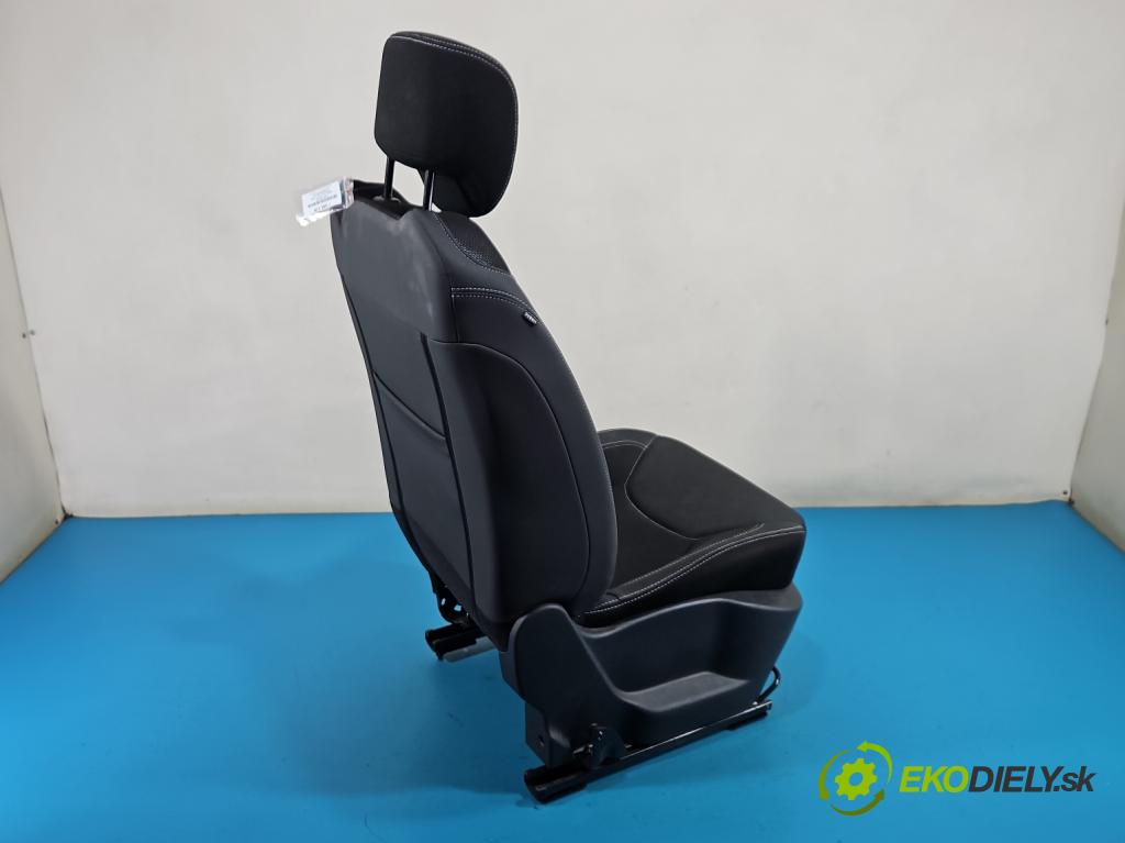 Renault Clio IV 2012-2020 1.2 16V 73 HP manual 54 kW 1149 cm3 5- Sedačka pravý (Sedadlo)