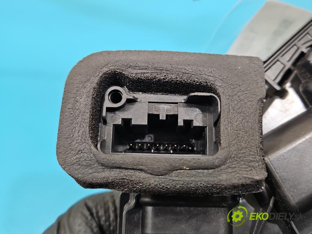 Skoda Octavia III 2013- 1.4 TSI 150 HP manual 110 kW 1395 cm3 5- zámok predné ľavý 5E1837015A