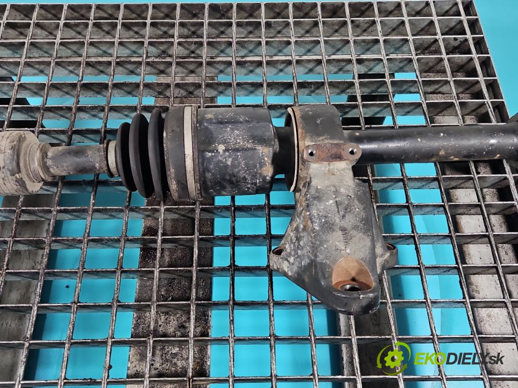 Mitsubishi Eclipse Cross  1.5 T 163 HP manual 120 kW 1499 cm3 5- poloos predné pravé