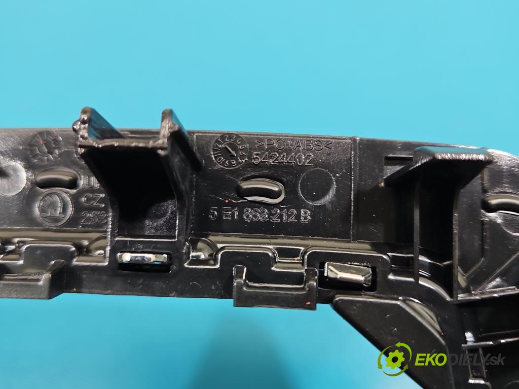 Skoda Octavia III 2013- 1.4 TSI 150 hp manual 110 kW 1395 cm3 5- lišta ozdobná interiéry: 5E1863212A