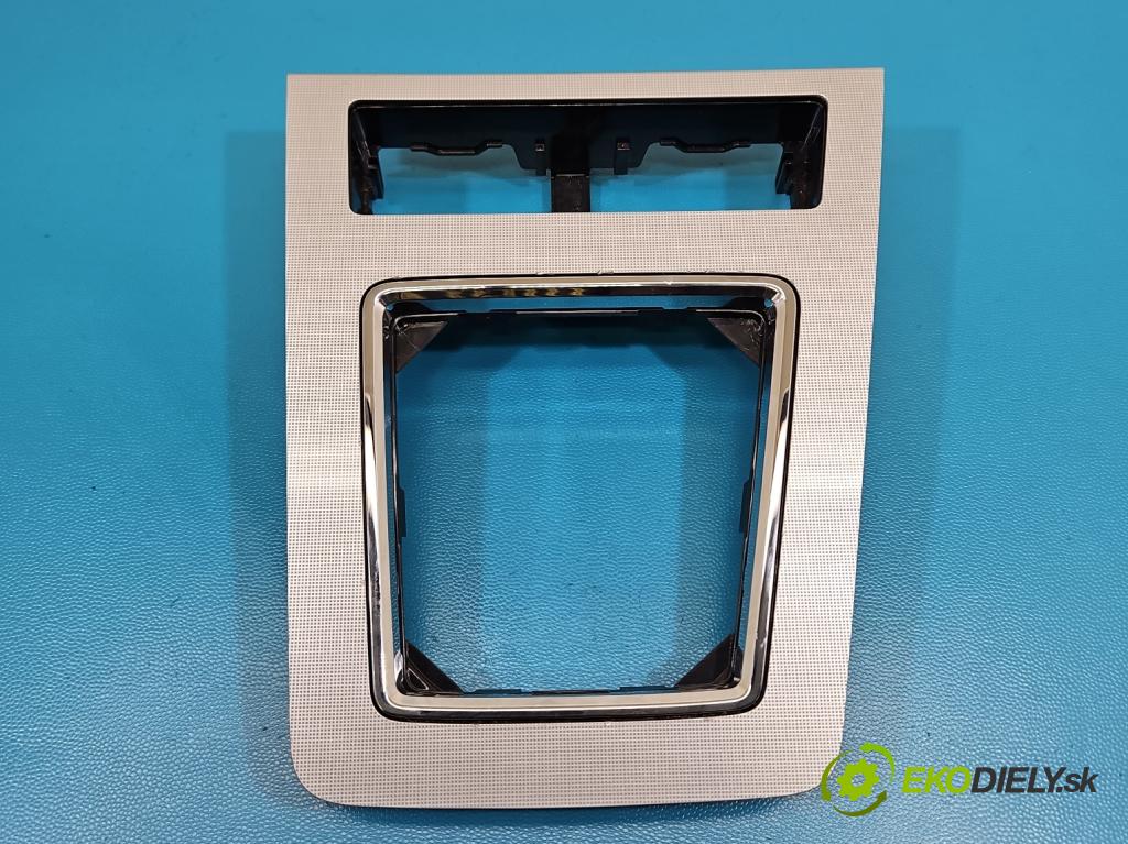 Skoda Octavia III 2013- 1.4 TSI 150 hp manual 110 kW 1395 cm3 5- lišta ozdobná interiéry: 5E1863212A