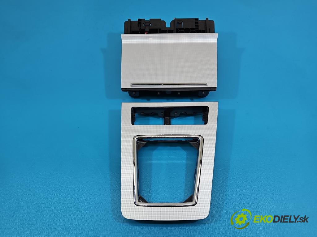 Skoda Octavia III 2013- 1.4 TSI 150 hp manual 110 kW 1395 cm3 5- lišta ozdobná interiéry: 5E1863212A