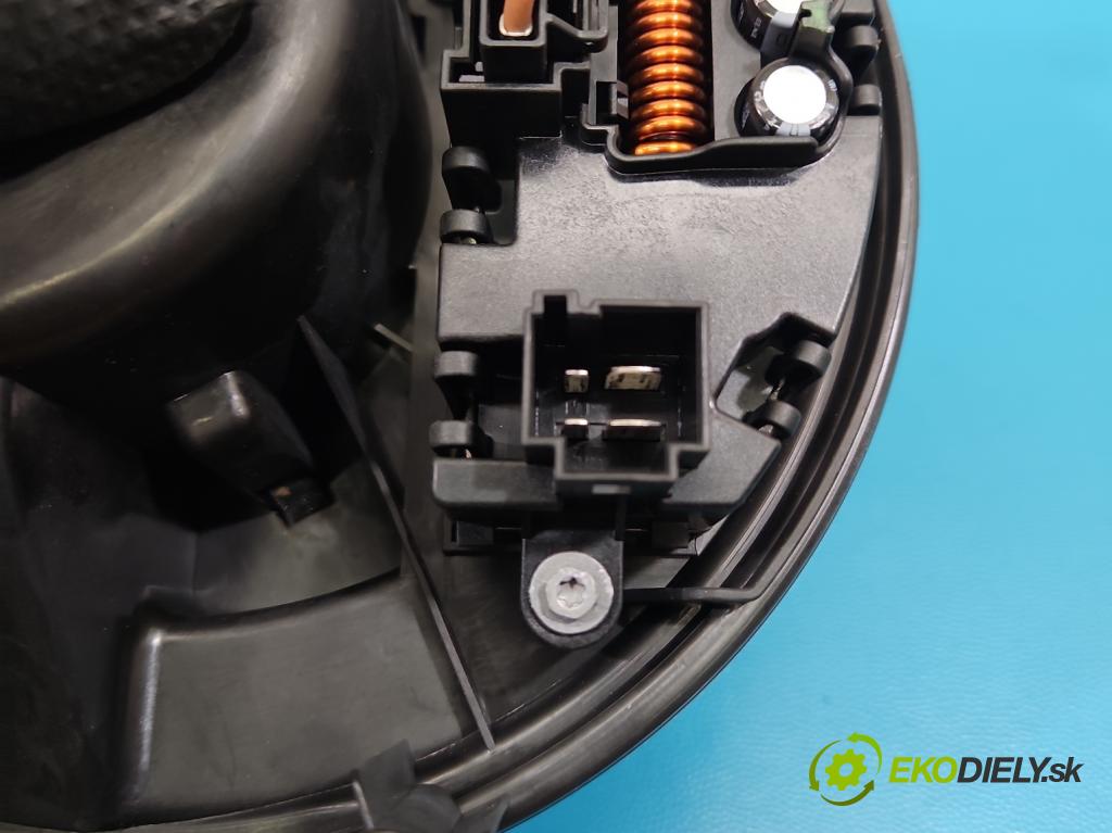 Skoda Octavia III 2013- 1.4 TSI 150 hp manual 110 kW 1395 cm3 5- ventilátor vzduchu 5Q0907521E