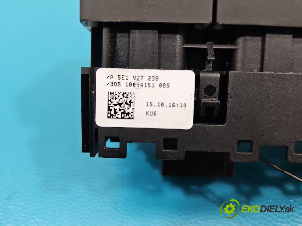 Skoda Octavia III 2013- 1.4 TSI 150 HP manual 110 kW 1395 cm3 5- prepínač ostatné 5E1927132M