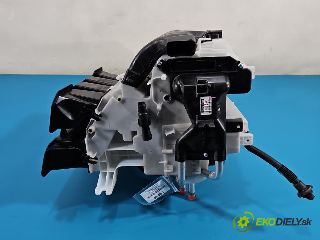 Mitsubishi Eclipse Cross  1.5 T 163 HP manual 120 kW 1499 cm3 5- radiator 7800A518 (Radiátor kúrenia)