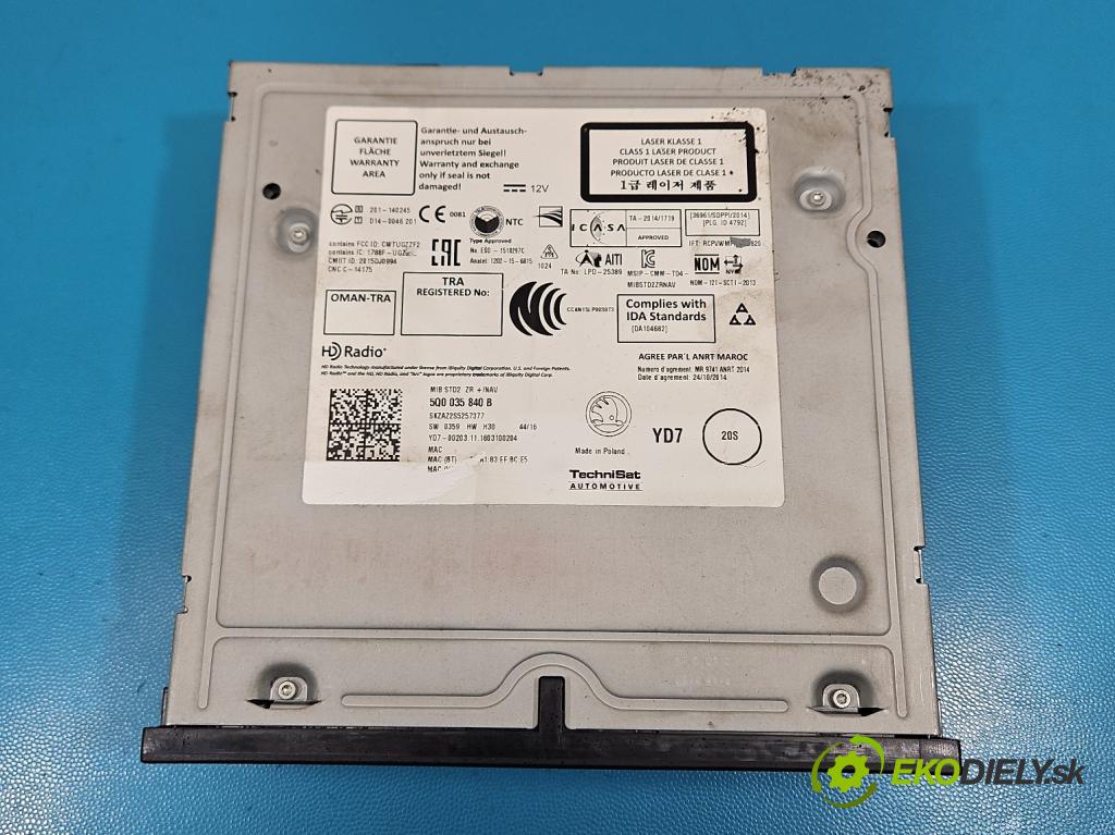 Skoda Octavia III 2013- 1.4 TSI 150 hp manual 110 kW 1395 cm3 5- Navigace: čtečka 5Q0035840B