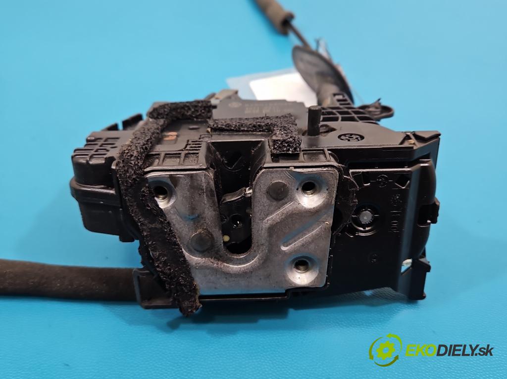 Renault Clio IV 2012-2020 1.2 16V 73 HP manual 54 kW 1149 cm3 5- zámok zadné ľavý 825016604R