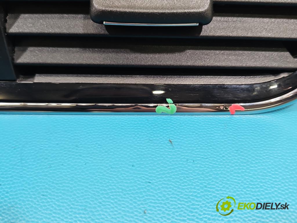 Skoda Octavia III 2013- 1.4 TSI 150 HP manual 110 kW 1395 cm3 5- Mřížka: kúrenia stredová 5E0820951A (Mriežka kúrenia (fukár))