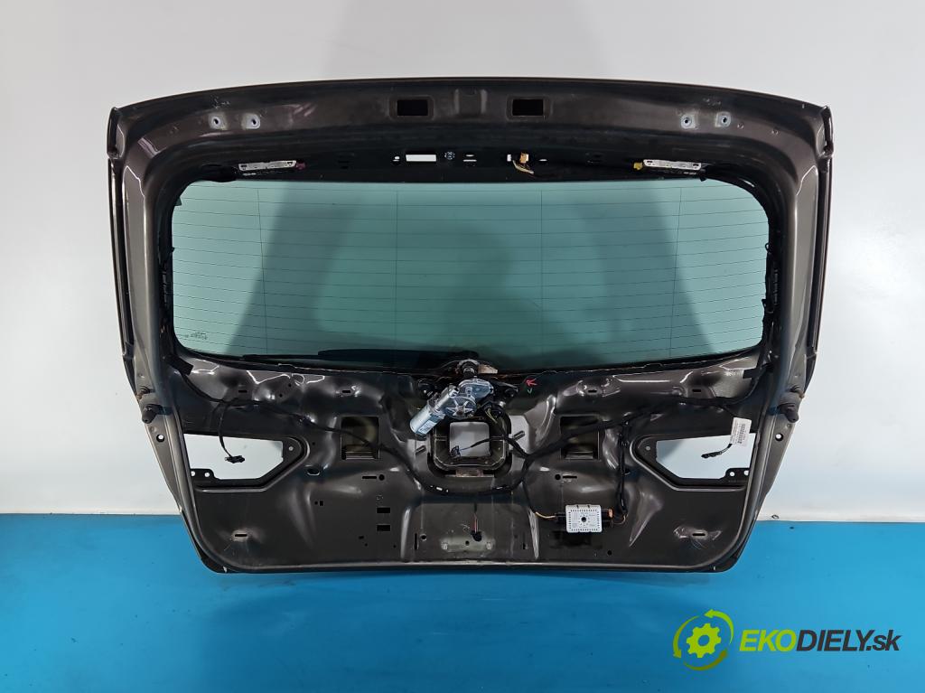 Seat Leon III 2012-2020 2.0 tdi 150 HP manual 110 kW 1968 cm3 5- zadna kufor  (Kapota zadná (kufor))