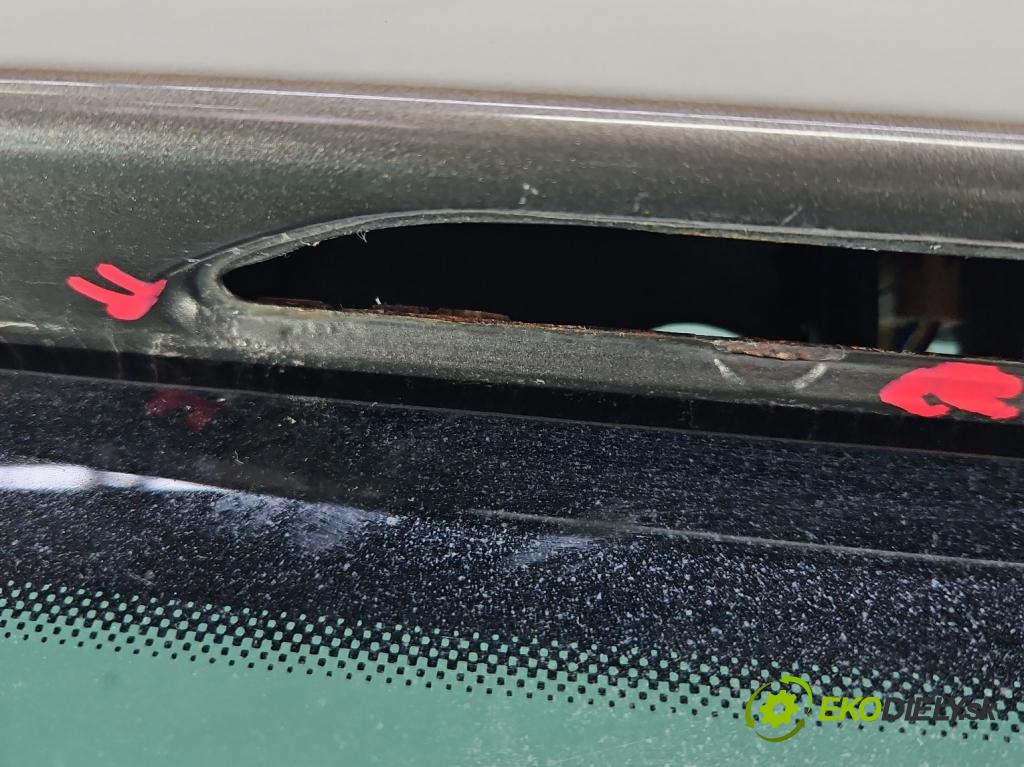 Seat Leon III 2012-2020 2.0 tdi 150 HP manual 110 kW 1968 cm3 5- zadna kufor  (Kapota zadná (kufor))