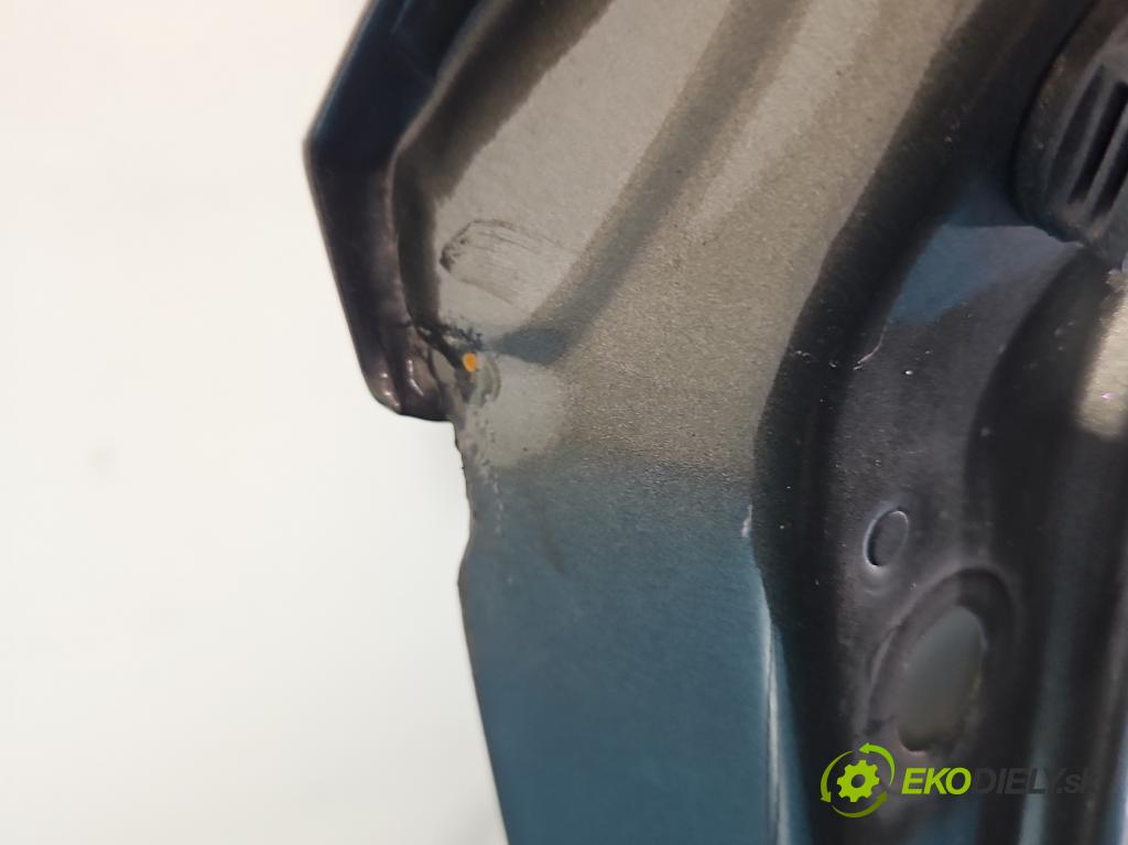 Seat Leon III 2012-2020 2.0 tdi 150 HP manual 110 kW 1968 cm3 5- zadna kufor  (Kapota zadná (kufor))