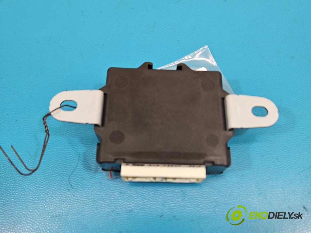 Mitsubishi Eclipse Cross  1.5 T 163 HP manual 120 kW 1499 cm3 5- riadiaca jednotka ostatné 6965A084