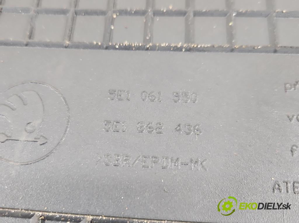 Skoda Octavia III 2013- 1.4 TSI 150 HP manual 110 kW 1395 cm3 5- Koberce: 5E1061550