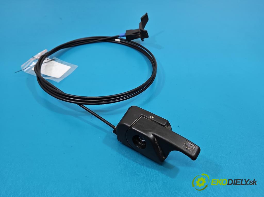 Mitsubishi Eclipse Cross  1.5 T 163 HP manual 120 kW 1499 cm3 5- Aktuátor: papuče: nádrže palivo 